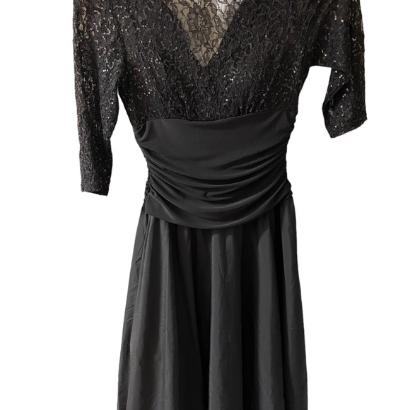 Jessica Howard Women’s Size 4P Sequin Lace Evening Cocktail  Black Dress - Picture 1 of 8